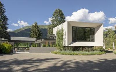 Maiden Stone Description Image